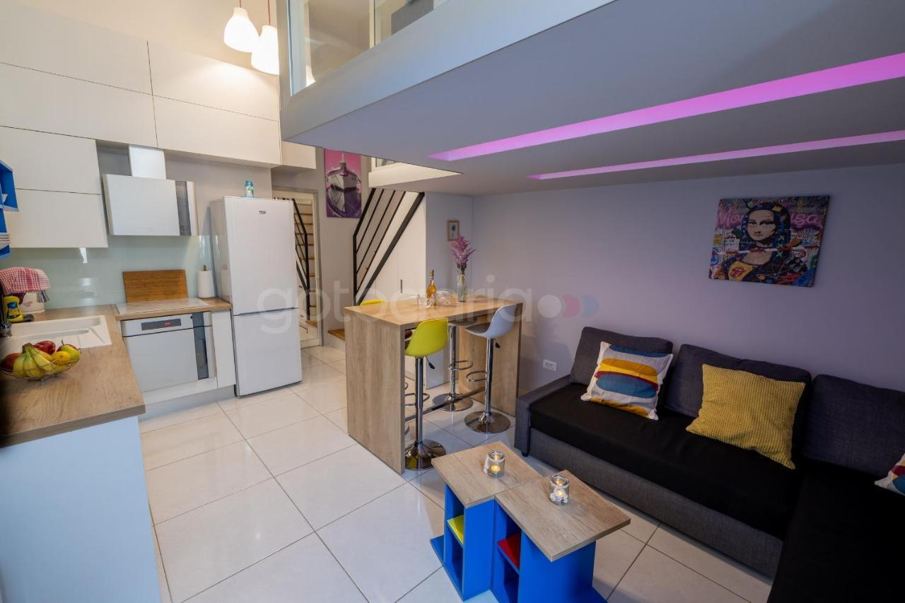 Modern Duplex Studio Tommy Makarska Bagian luar foto